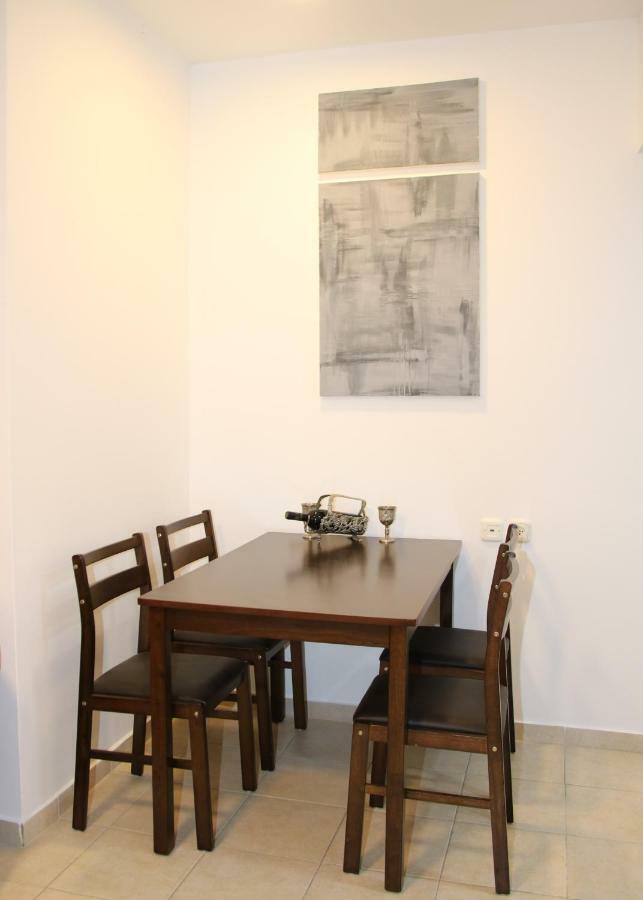 Tiberias Apartment ภายนอก รูปภาพ