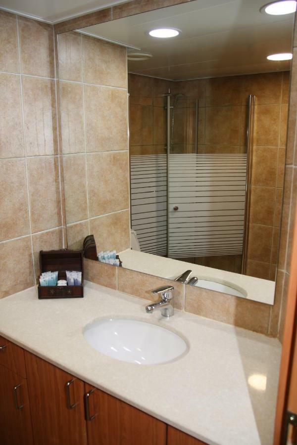Tiberias Apartment ภายนอก รูปภาพ